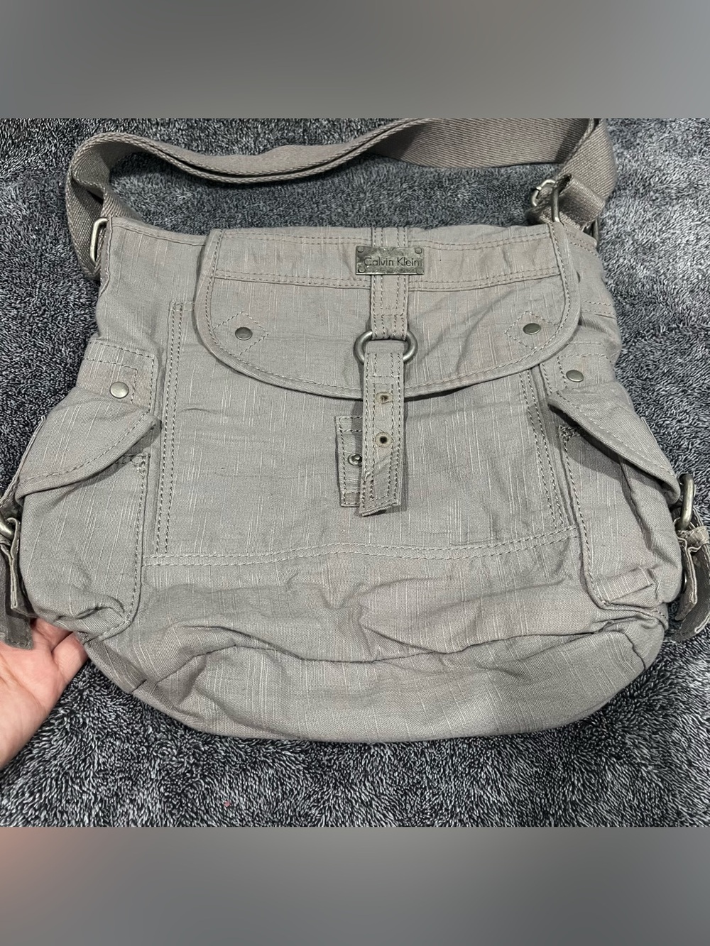 Calvin Klein utility messenger crossbody bag neutral taupe-gray unisex Y2k